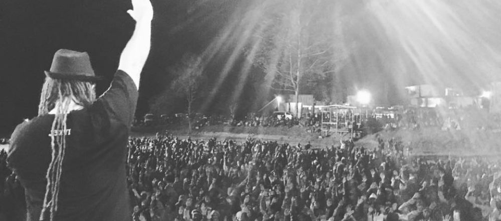 edifactory – fill up, pour out